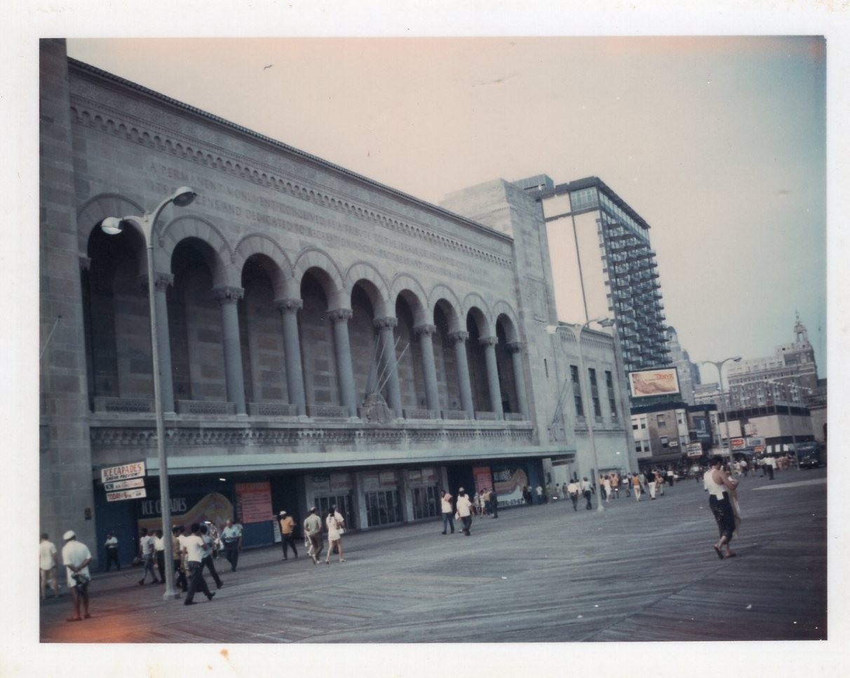 1969 VINTAGE POLAROID PHOTO BOARDWALK ATLANTIC CITY NJ CONVENTION HALL