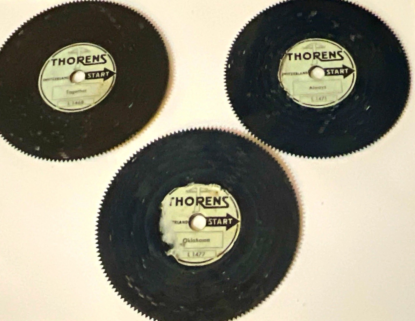 Thorens AD 30 Automatic Music Box Discs Lot of 10 Original Box with Box