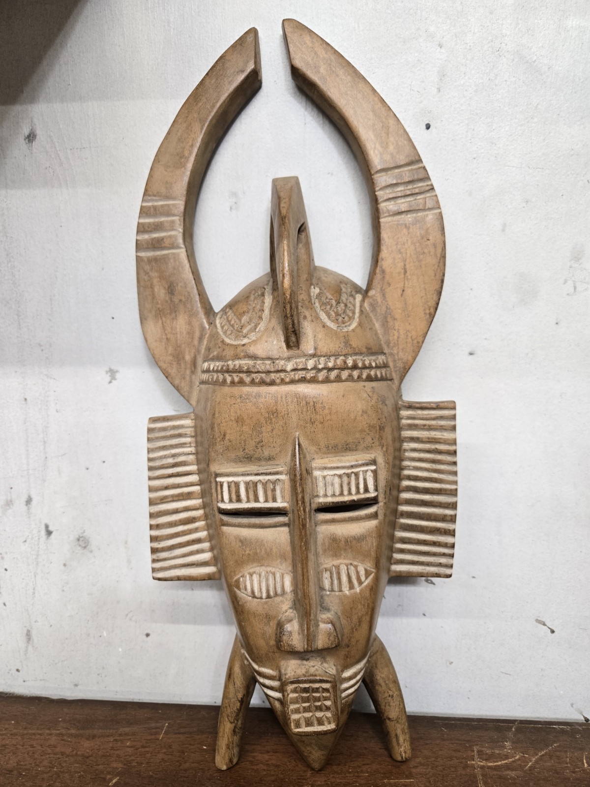Vintage Senufo Kpelie Kpeliye African Hand Carved Wood Horned Mask 19”