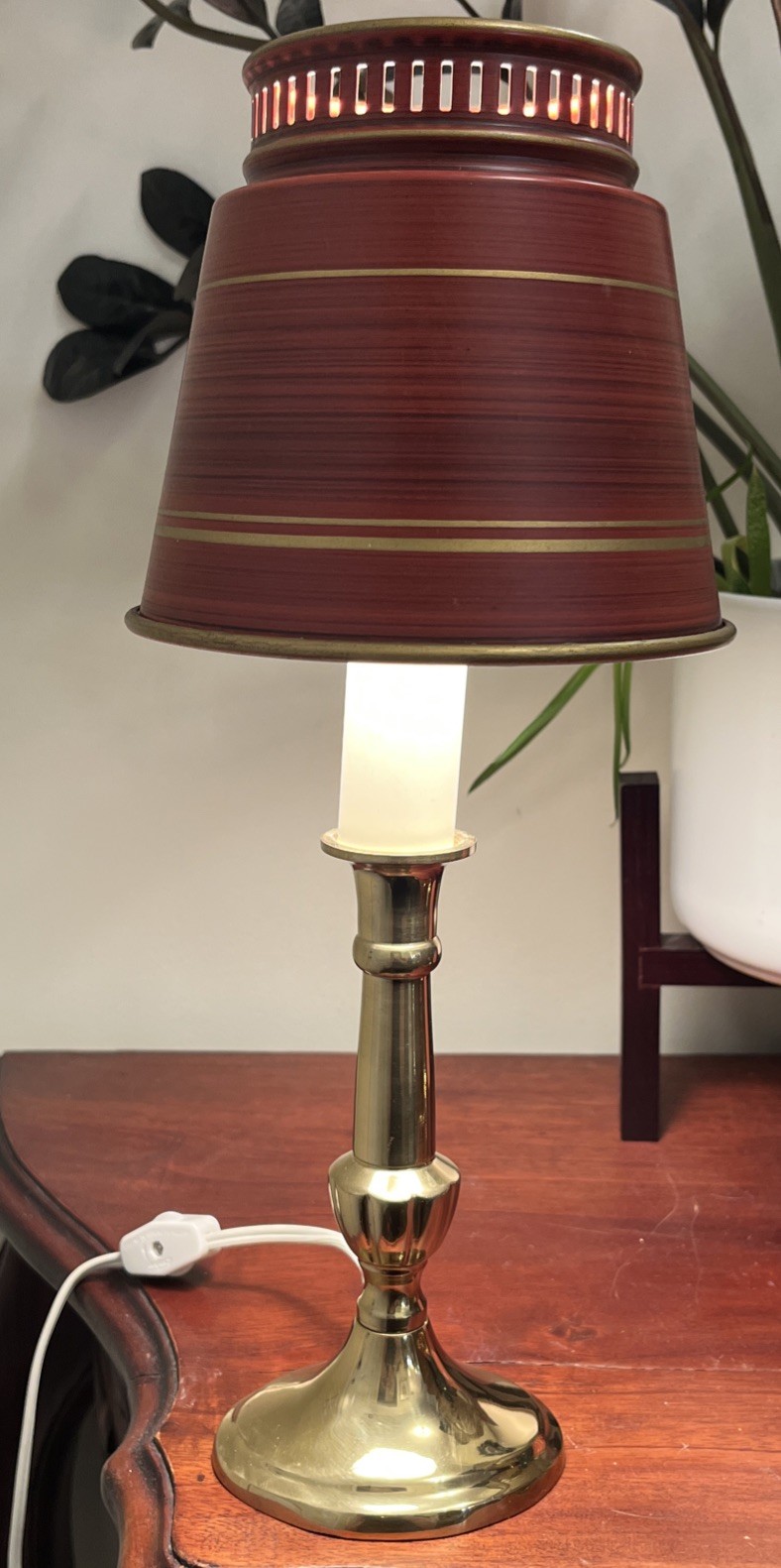 Mid 20th Century Dutch Brass and Red Enameled Metal Accent Lamp 14.5” Tall