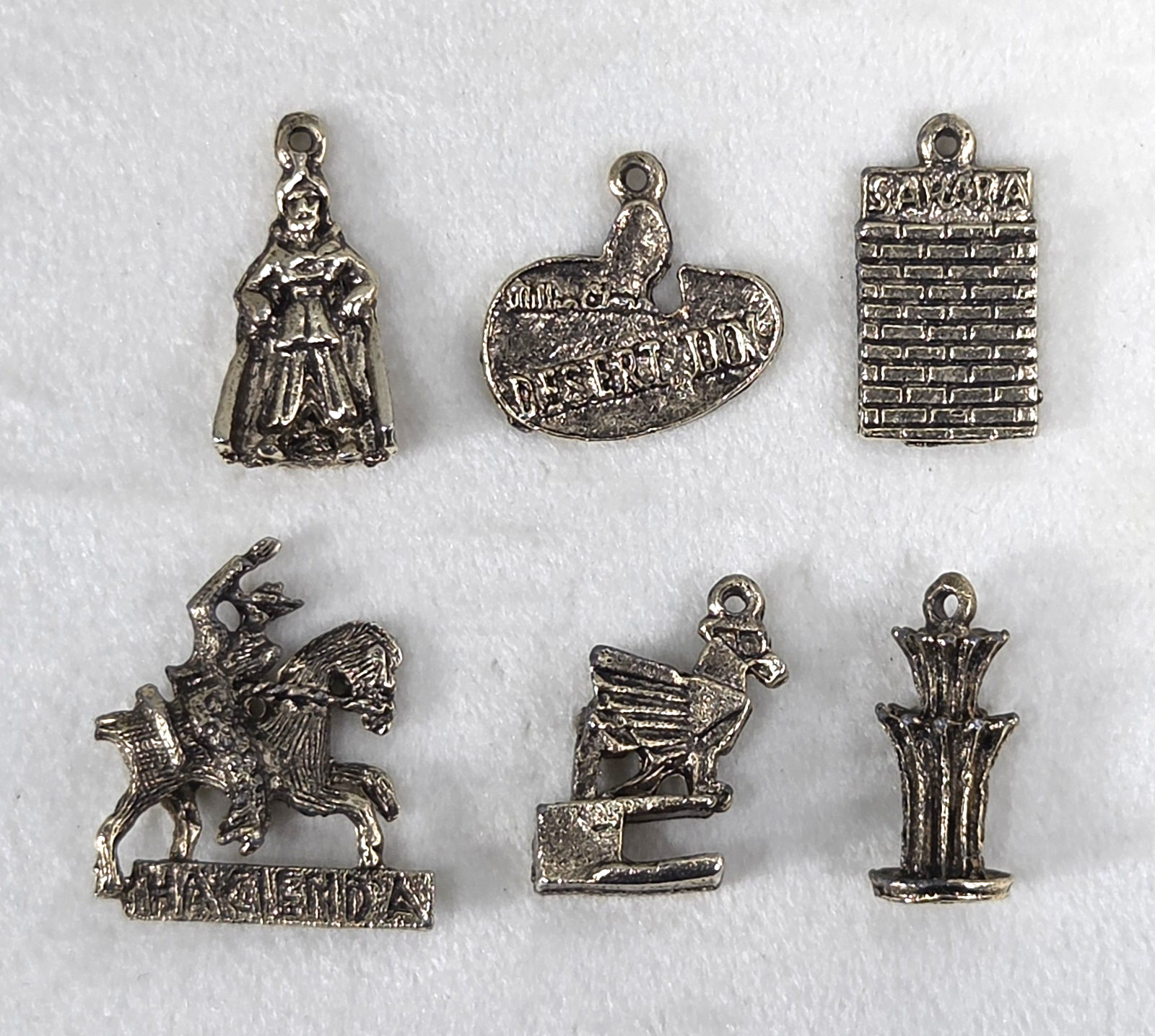 Vintage LAS VEGAS CASINO Goldtone BRACELET CHARMS Lot of 6