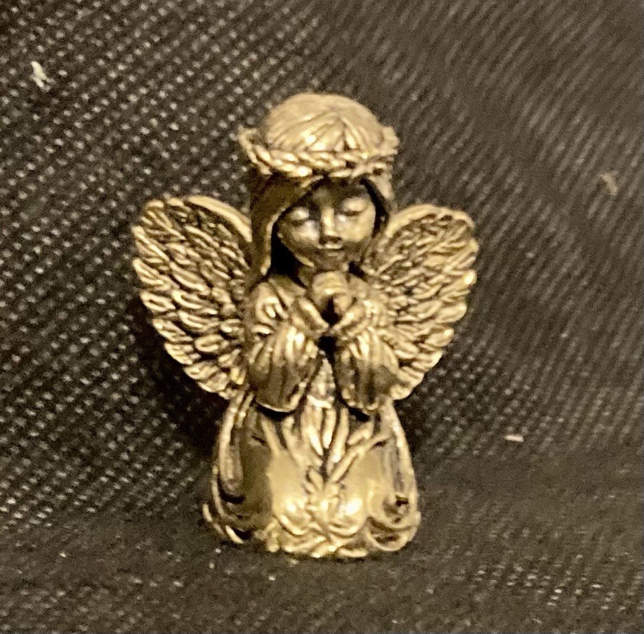 Praying Angel 1 1/2