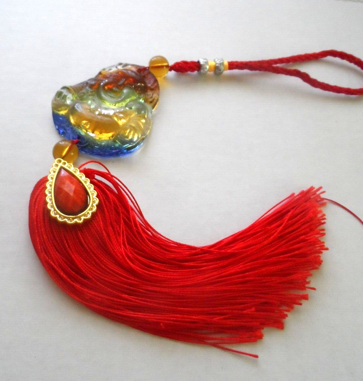 Vintage Ornaments - DECORATIVE FENG SUHI LIULI CRYSTAL BUDDA AMULET w/RED TASSEL