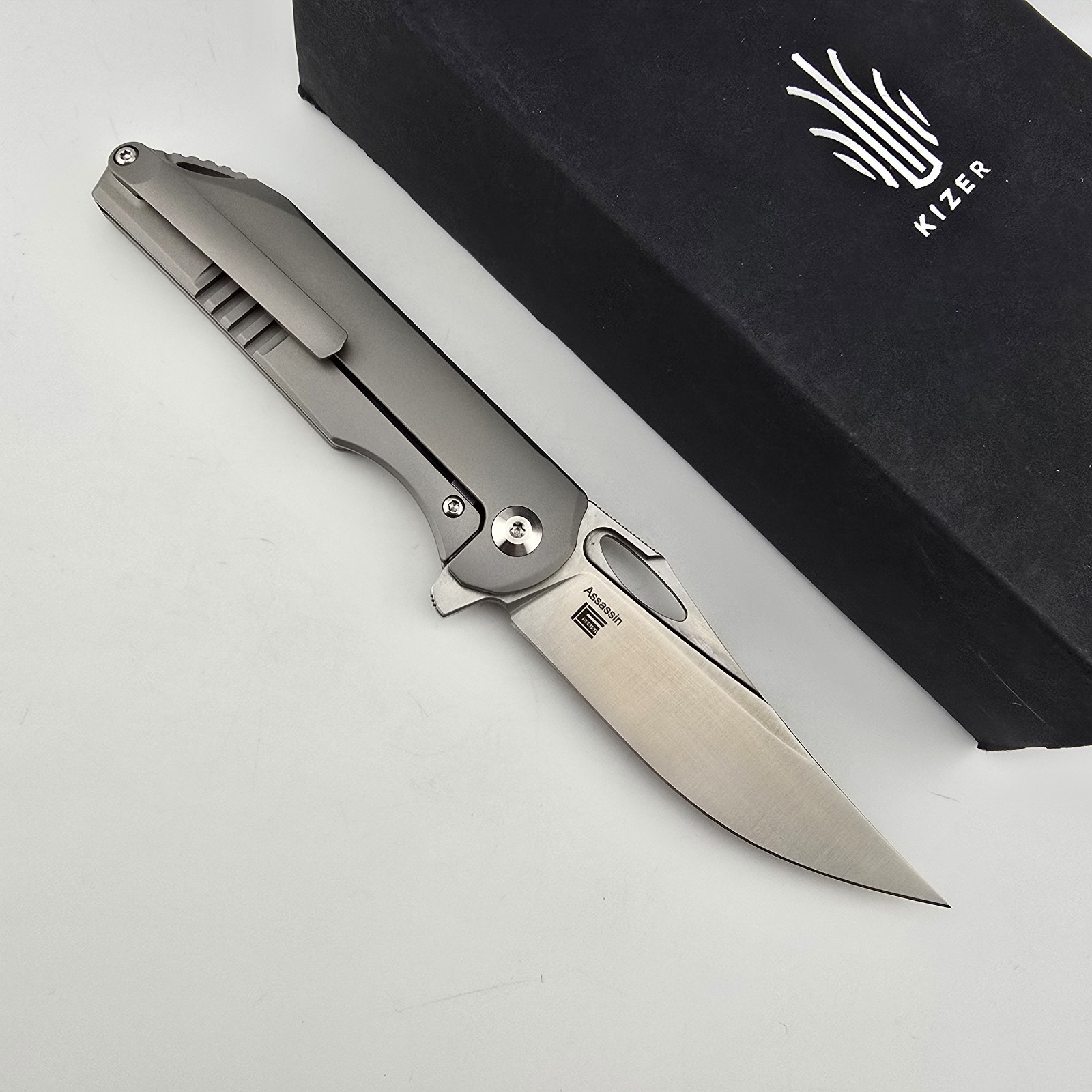 Kizer Assassin Folding Knife S35VN Titanium Frame Lock Front Flipper Ki3549A1