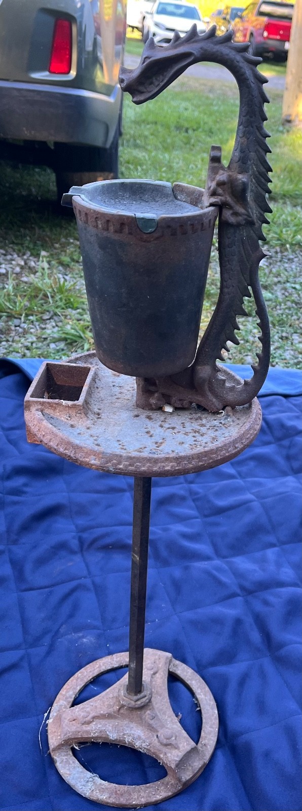 Antique Scroll Art D300 Dragon Smoking Stand Ashtray Cast Iron Art Deco 1920s