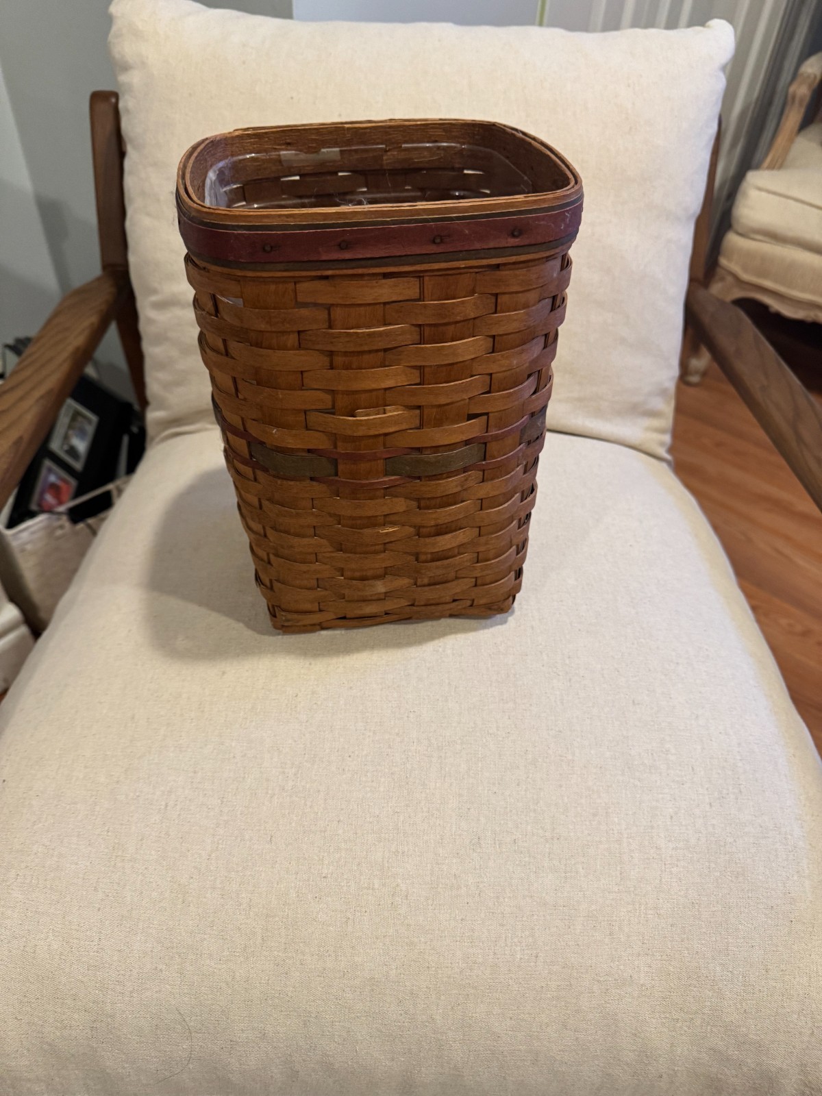 1995 Longaberger Medium Basket Handwoven Burgundy Black Accent (Free Shipping)