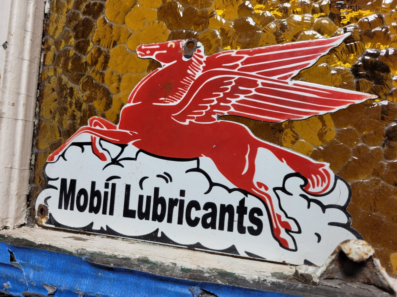 VINTAGE MOBIL PORCELAIN SIGN LUBRICANT MOTOR OIL GASOLINE PEGASUS GAS PUMP PLATE