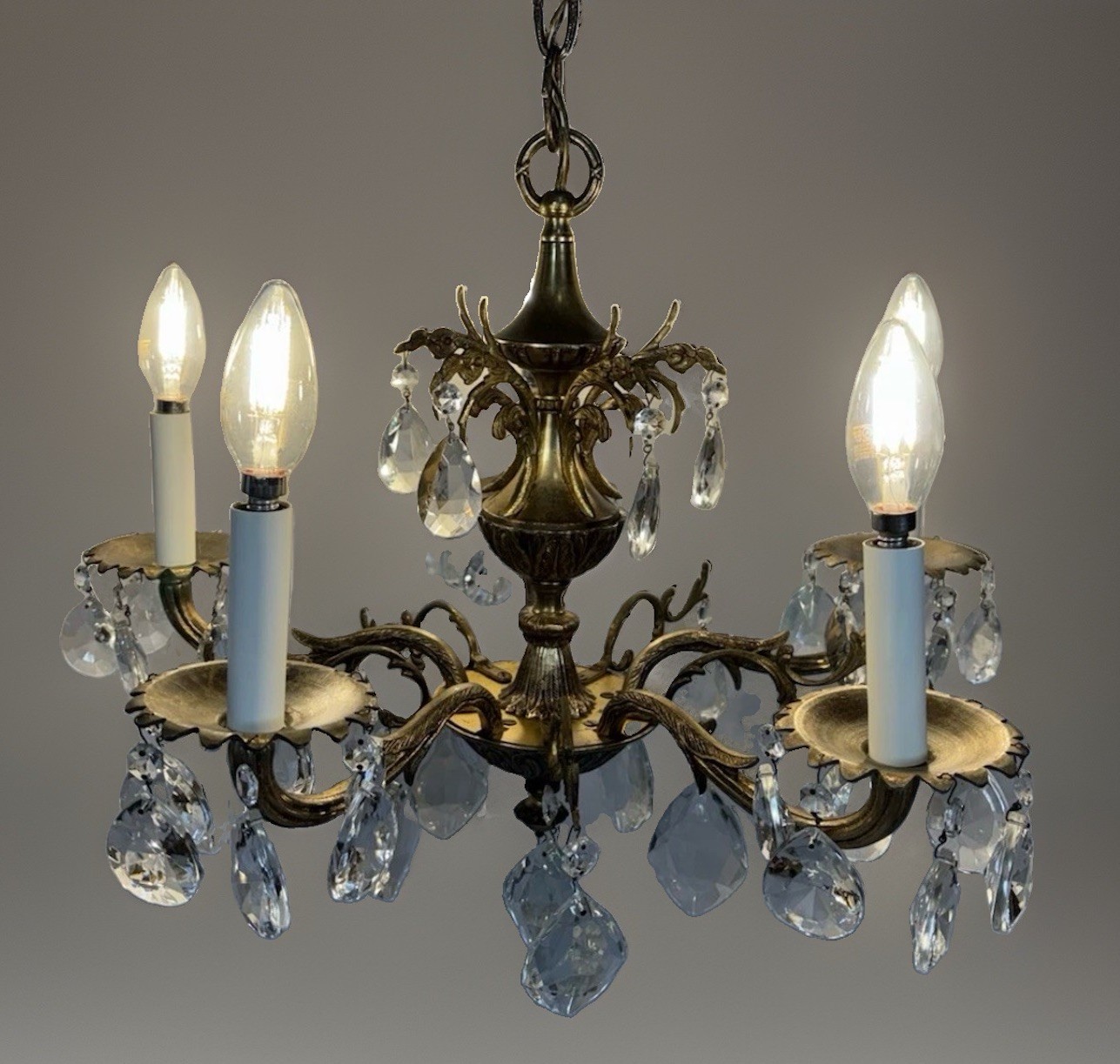 Vintage Spanish Style Ormolu Gilt Brass & Metal 5 Arm Chandelier Crystal Prisms