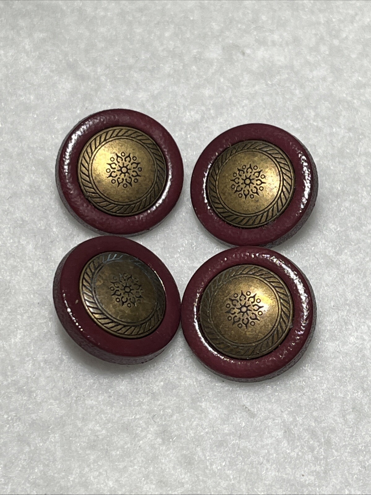 4 Vtg 3/4” Engraved Brass Purple Flower Mauve Buttons 1935, Rare, Collectible