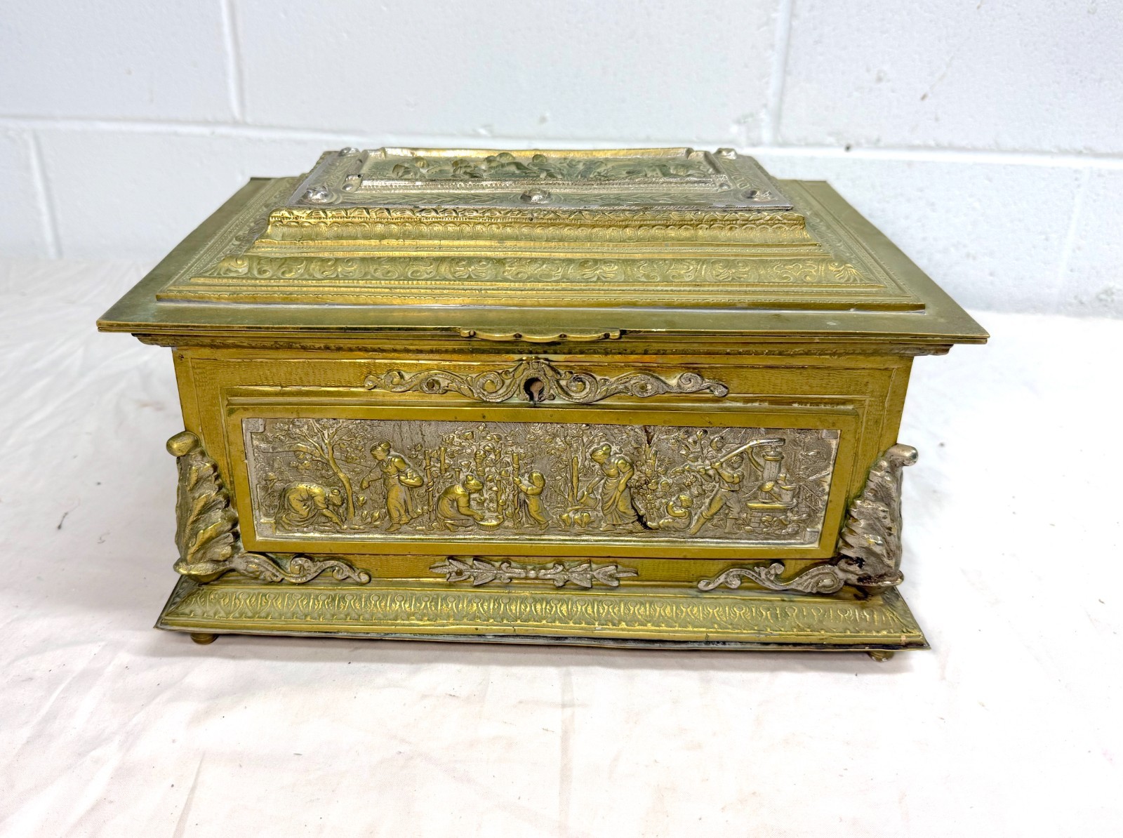 LARGE antique Spanish Baroque 2 tone heavy brass ornate dresser casket desk box