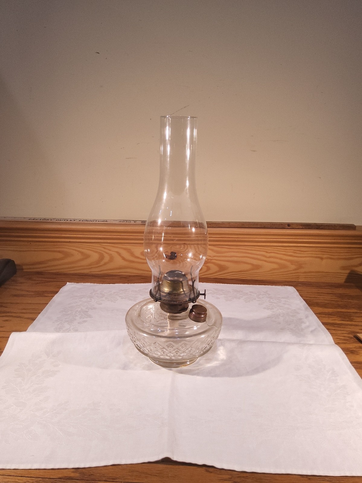 Atq Diamond & Dot Oil Lamp Font Glass Wall Cast Iron Bracket Kerosene Complete
