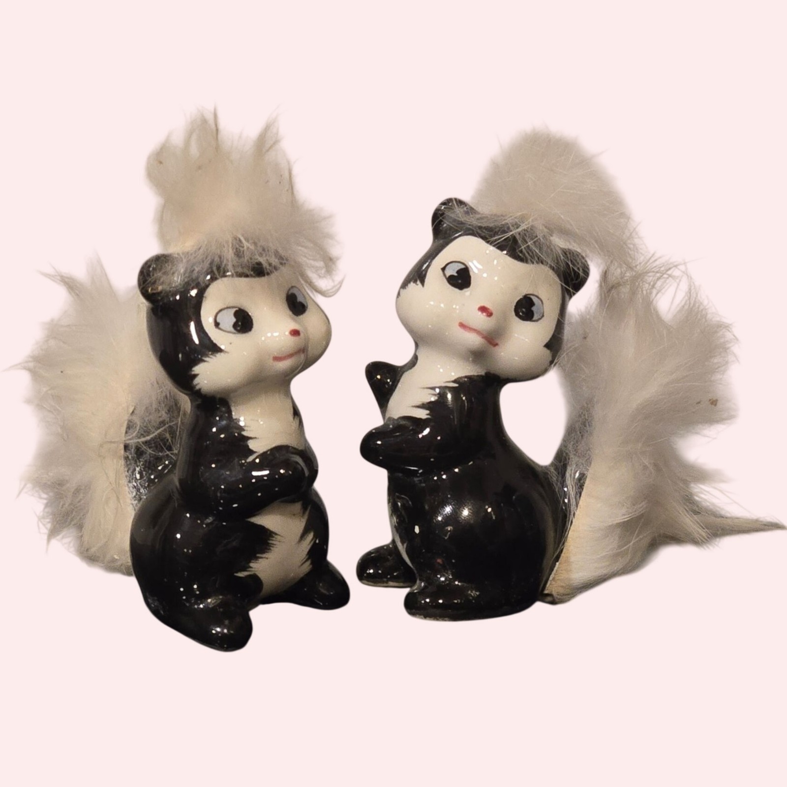 Vtg Enesco Anthropomorphic Skunk Salt Pepper Shakers Fur Head Tail Japan 1950s