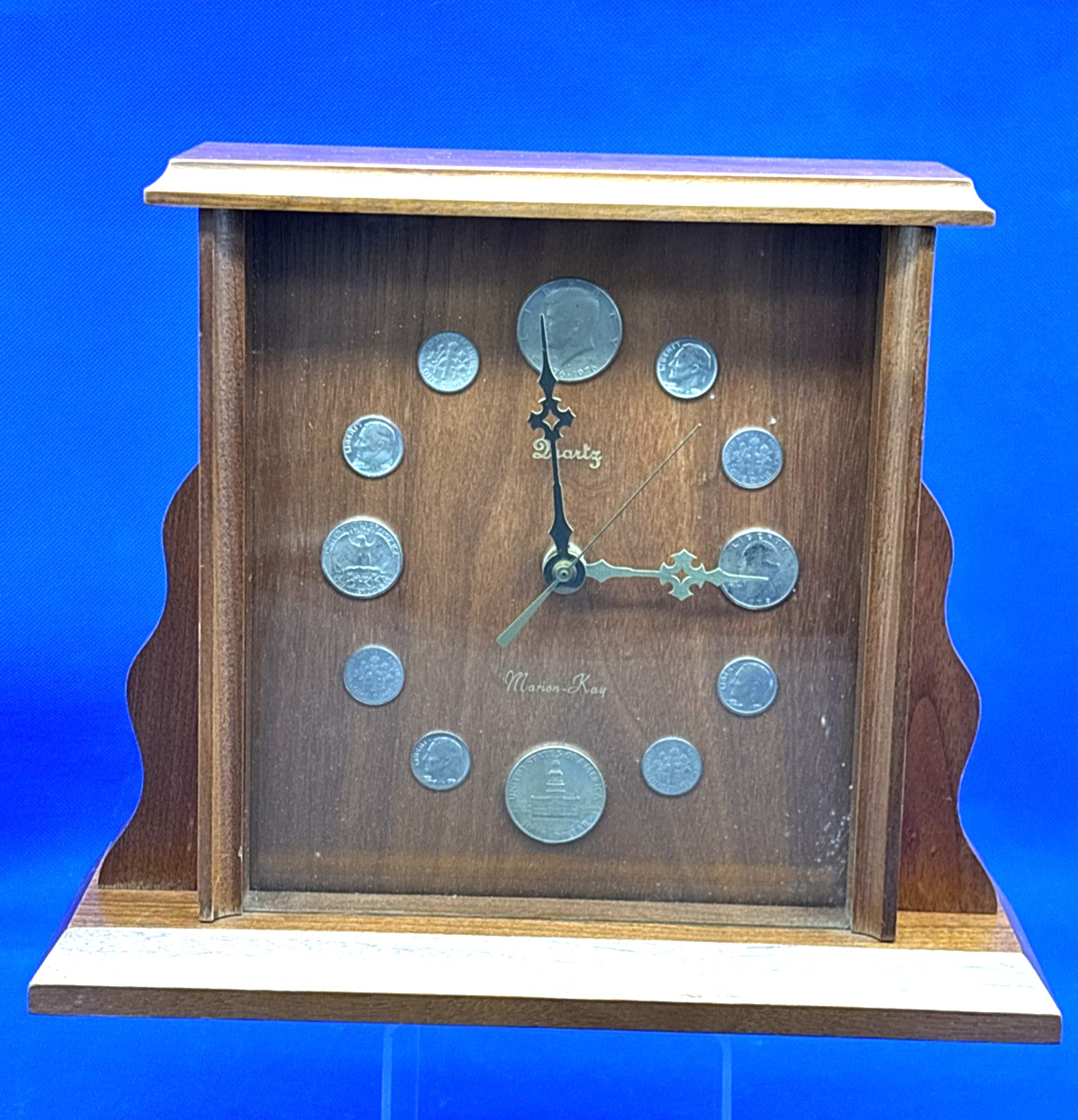 Marion Kay Numismatic Coin Clock Fireside Model 38Q Wood Case Mixed Dates