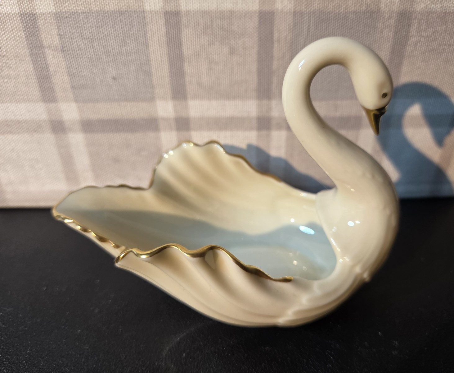 Vintage Lenox Ivory Wedding Cake Top Swan Porcelain Trinket Dish 24K Gold trim 5