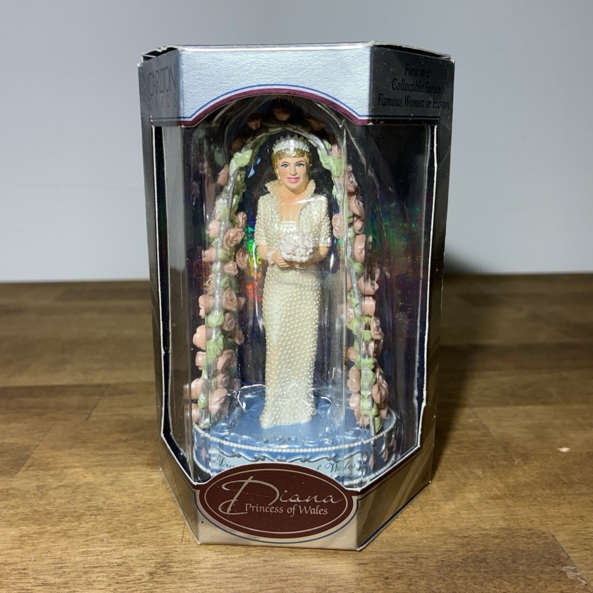 1998 Carlton Cards Princess Diana Heirloom Ornament Famous Women History