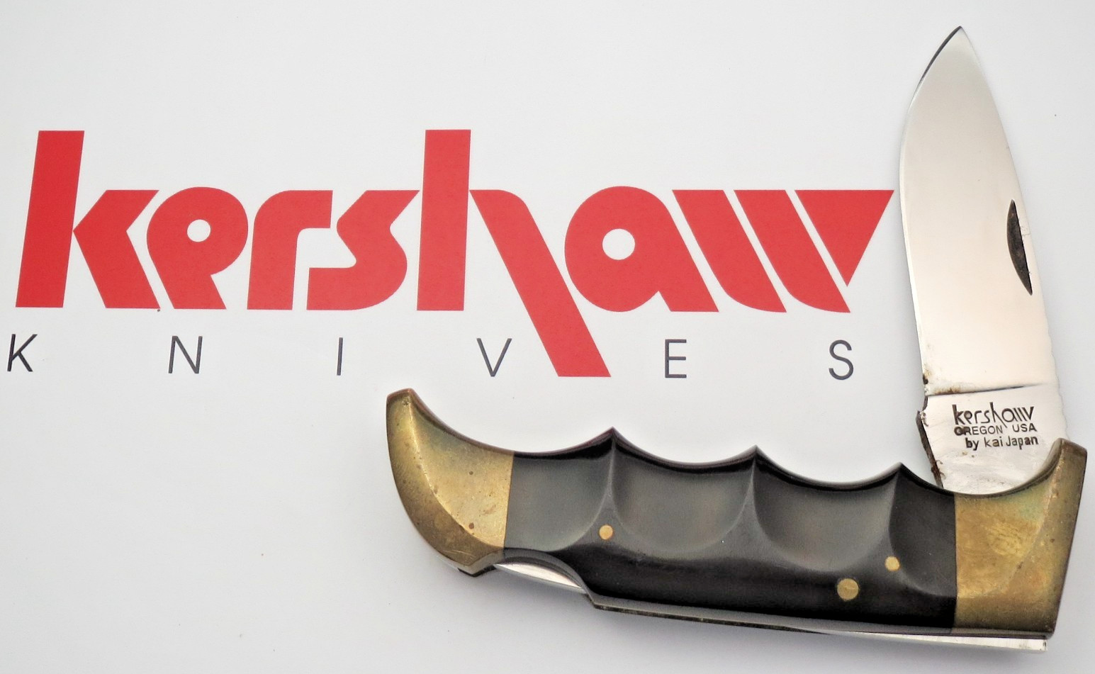 KERSHAW 1050 by KAI JAPAN - Super Quality Finger Groove Lockback Knife - Unused