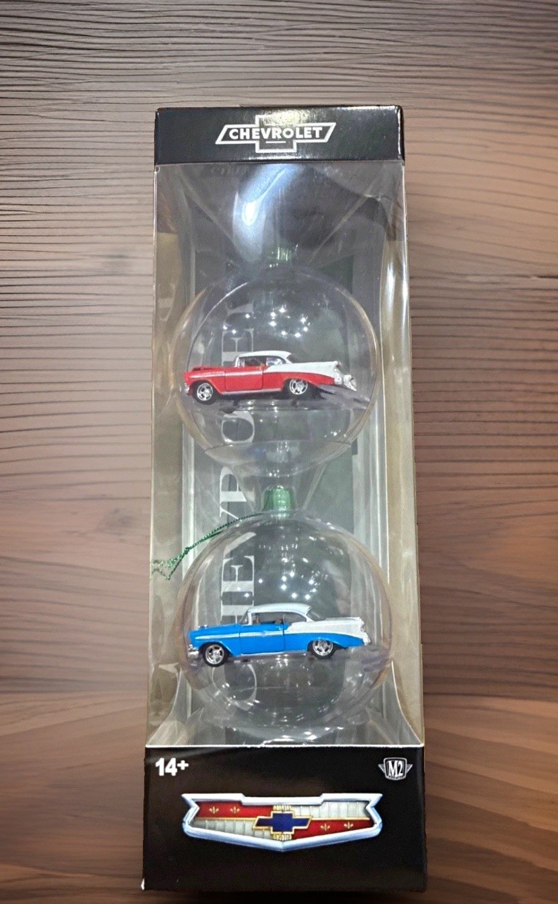 Walmart Exclusive M2 Chevrolet Bel Air Hanging Decorative Ornament Set, 2 Pack,