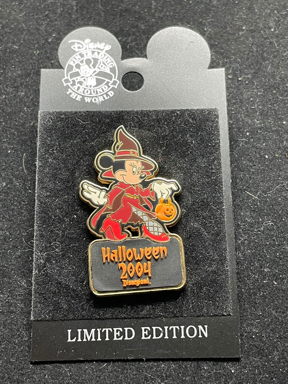 Disney Pin - DLR - Halloween 2004 Minnie Mouse Witch Trick or Treat 33134 LE