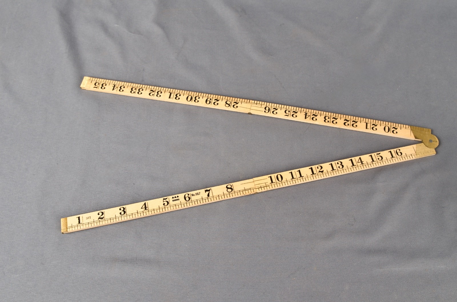 Rabone No. 1167 3 Foot 36\