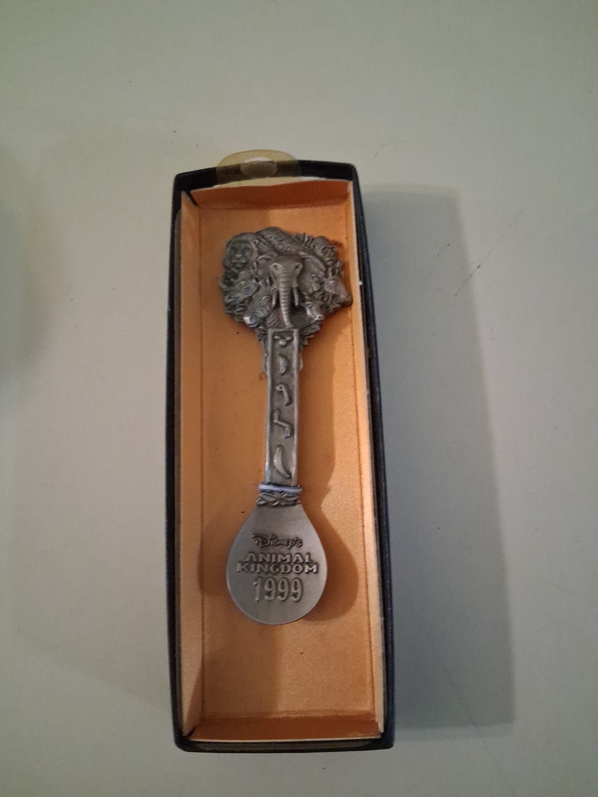 Vintage 1999 Walt Disney World Animal Kingdom Pewter Collector Spoon 3D Engraved