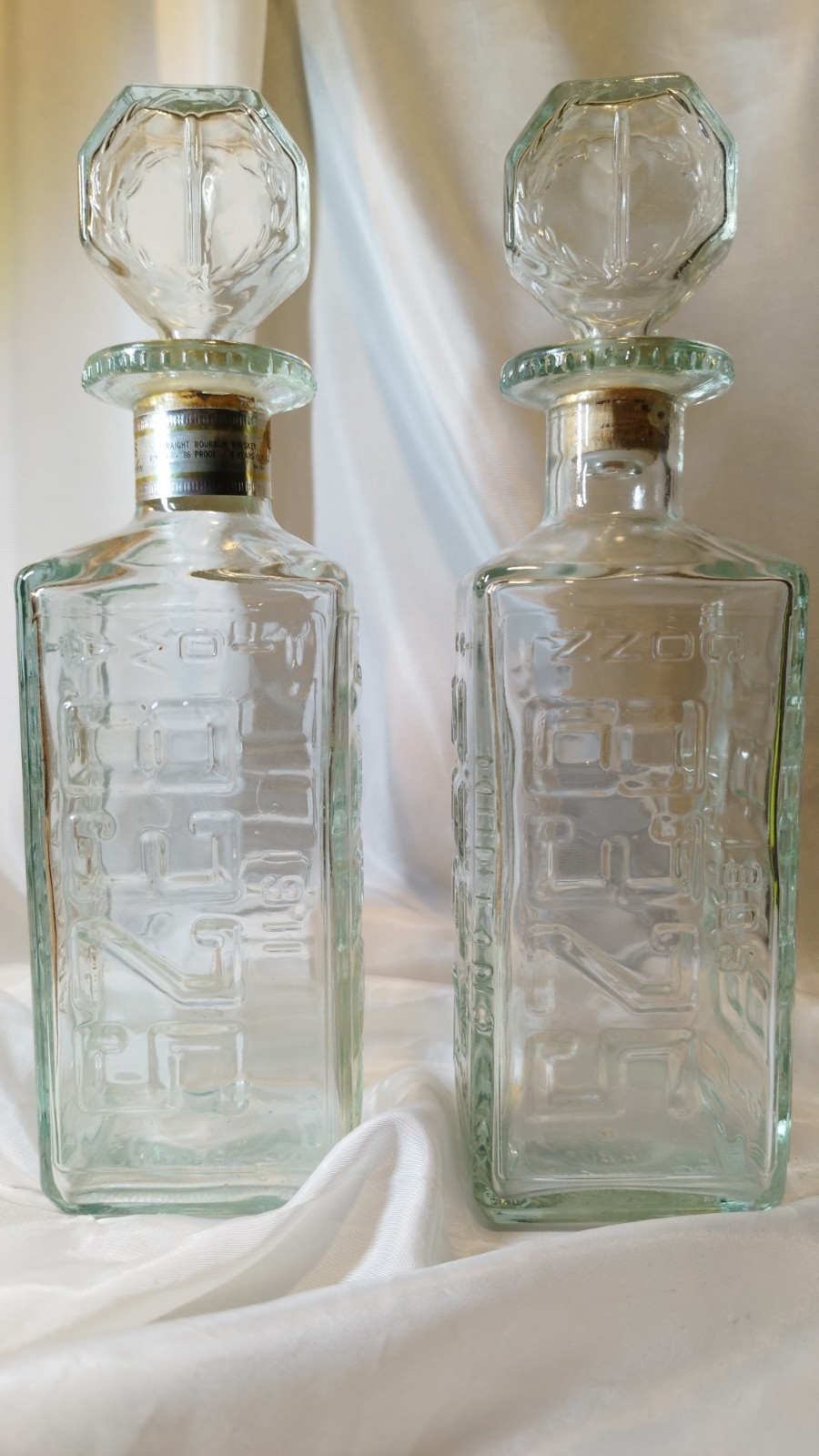 Lot Of 2 VTG 1974 Walker\'s Deluxe Bourbon License Plate Decanters Glass Bottles