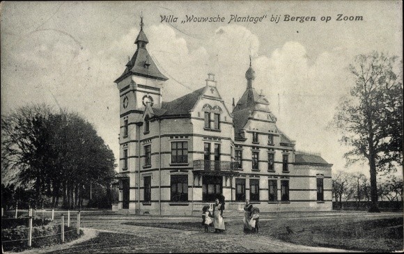 Postcard Bergen op Zoom North Brabant Netherlands, Villa Wouwsche Plantation - 3672112