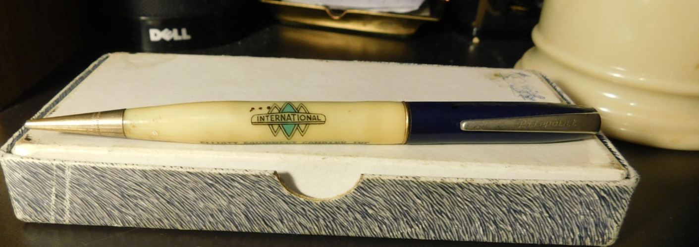 1940s INTERNATIONAL ADVERTISING MECHANICAL PENCIL; ELLIOTT EQUIPMENT EASTON M.D.