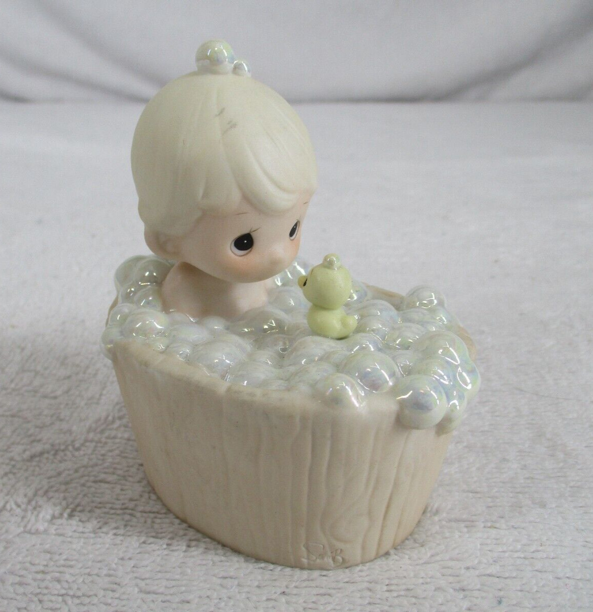 Enesco Precious Moments A Tub Full Of Love Porcelain VTG 1987 Figurine #112313