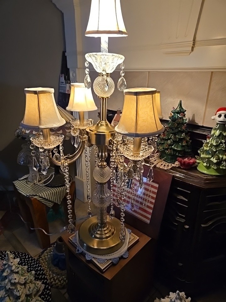 Huge Antique RARE  Crystals 5 lights  Candelabra/Banquete Lamp Table Chandelier 