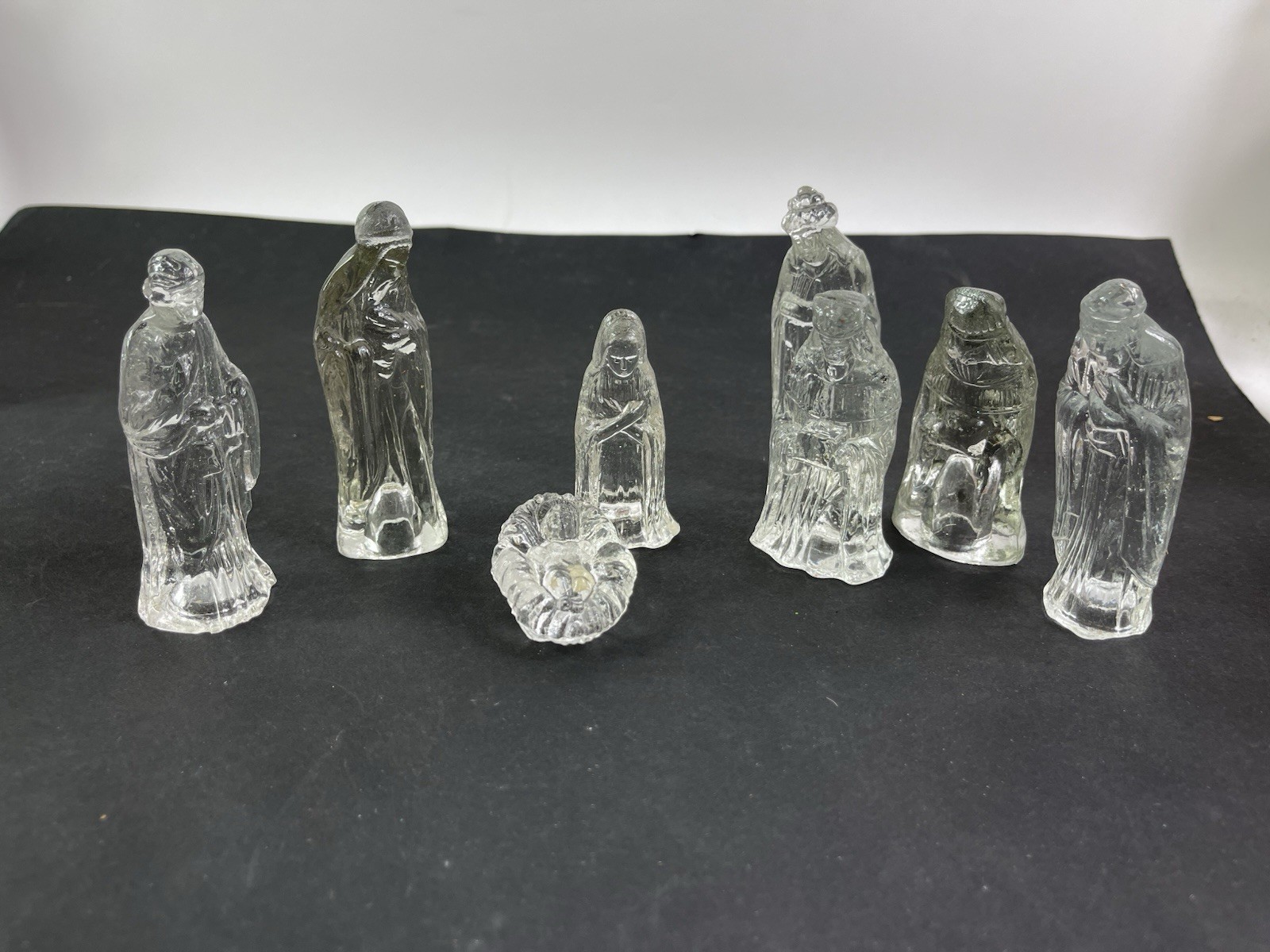 Vtg Nativity Set Crystal Glass Baby Jesus Christmas 3 3/4\