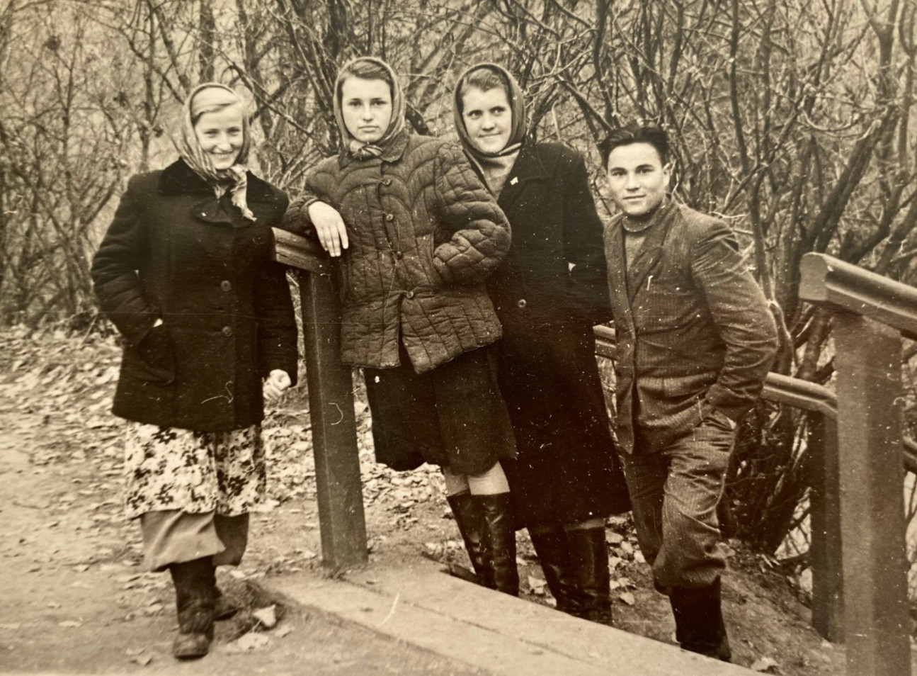 Handsome young man guy & beautiful women girls soviet life ussr vintage photo