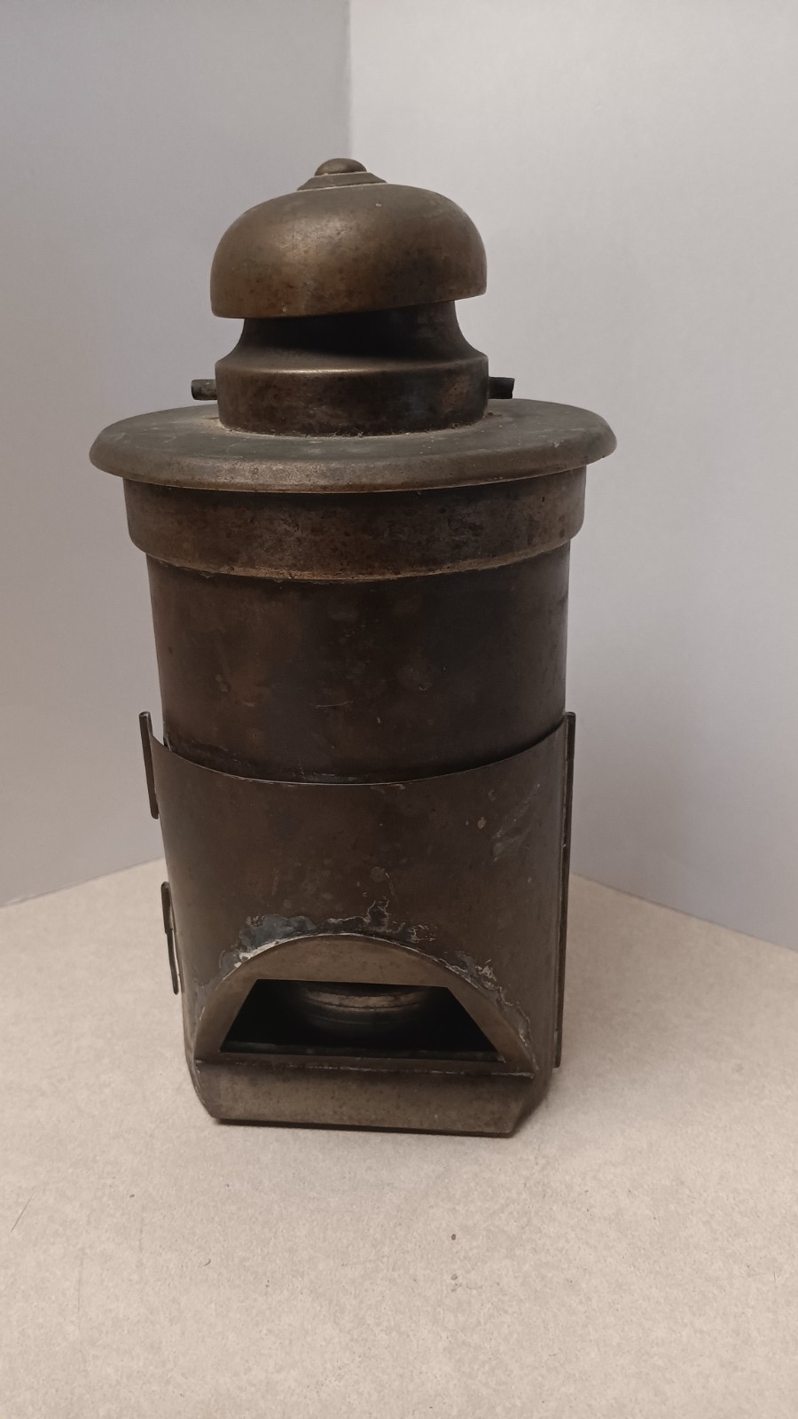 Antique Brass  Lantern Marine Boat Oil Lamp Hand Light Primitive Collectible Vtg