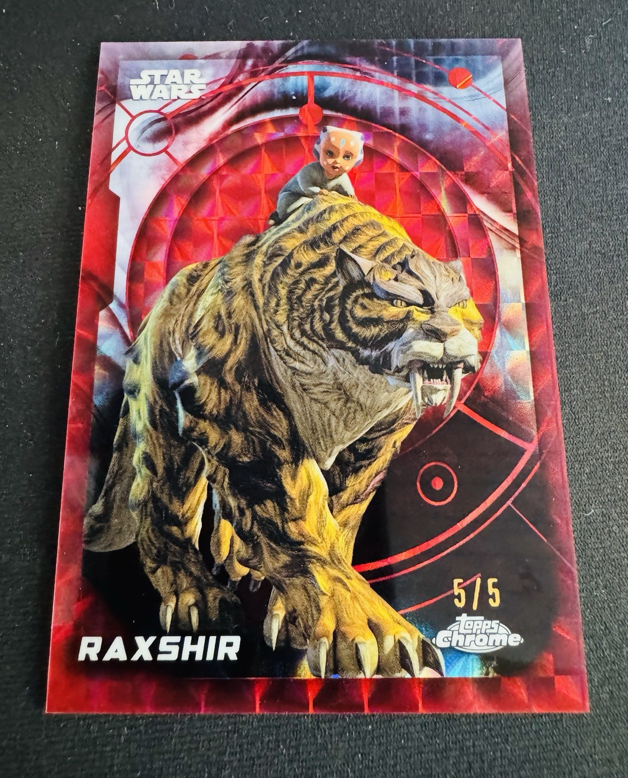 2026 Topps Chrome Star Wars Raxshir Red Refractor /5 SSP #109