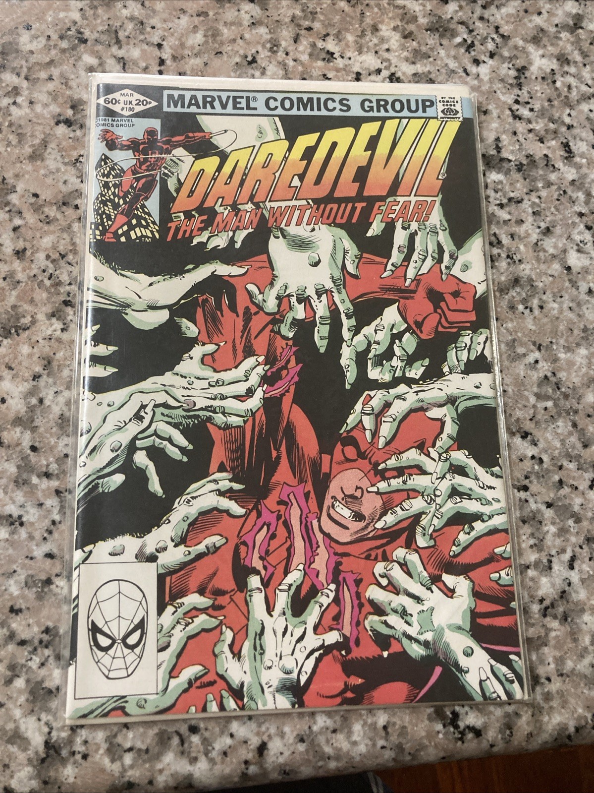 Daredevil #180 Elektra & Kingpin Appearance Frank Miller. Marvel 1982.
