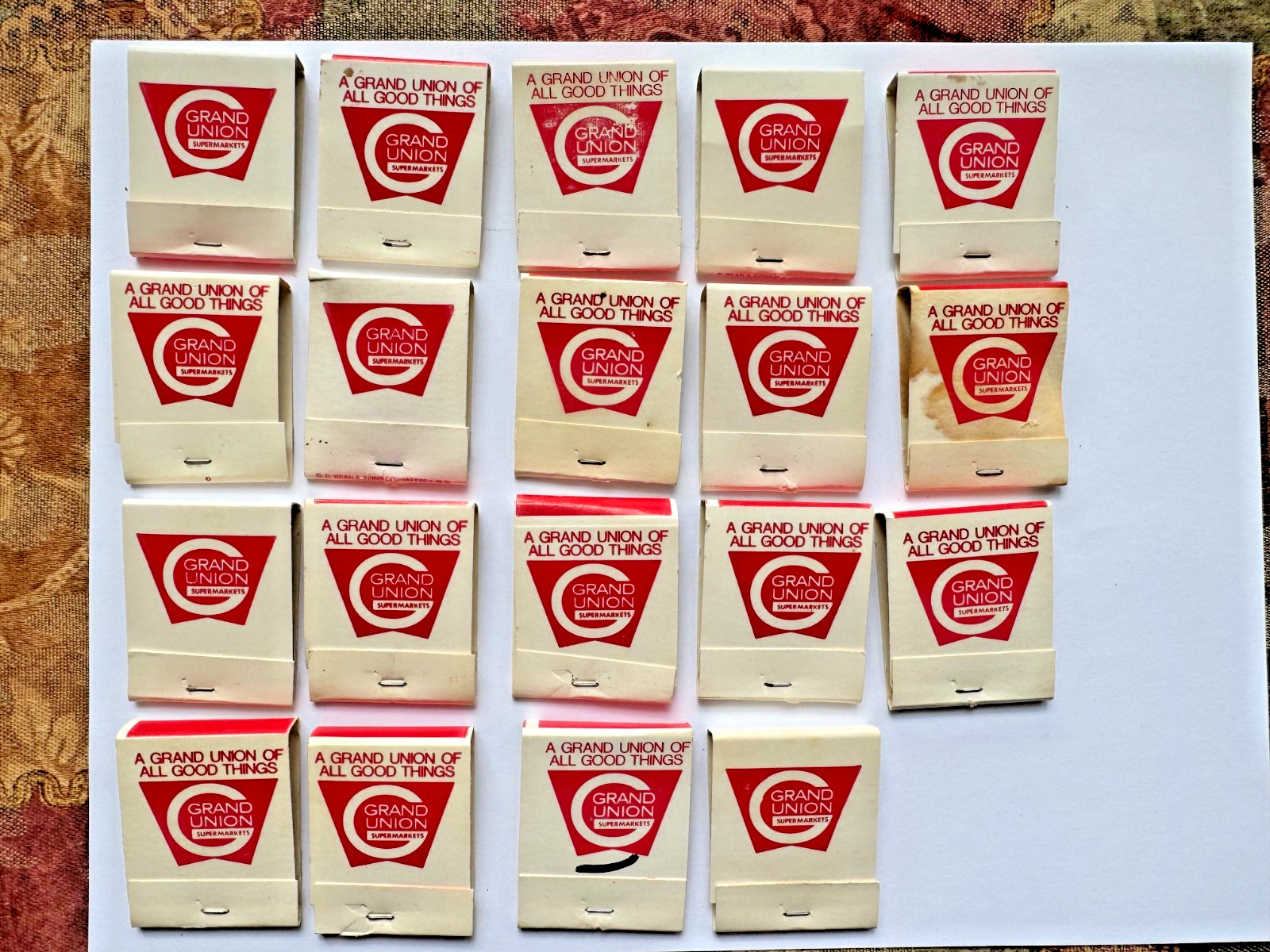 Lot of 19 ~ GRAND UNION SUPERMARKETS Matchbook Vintage Unused Complete Excellent