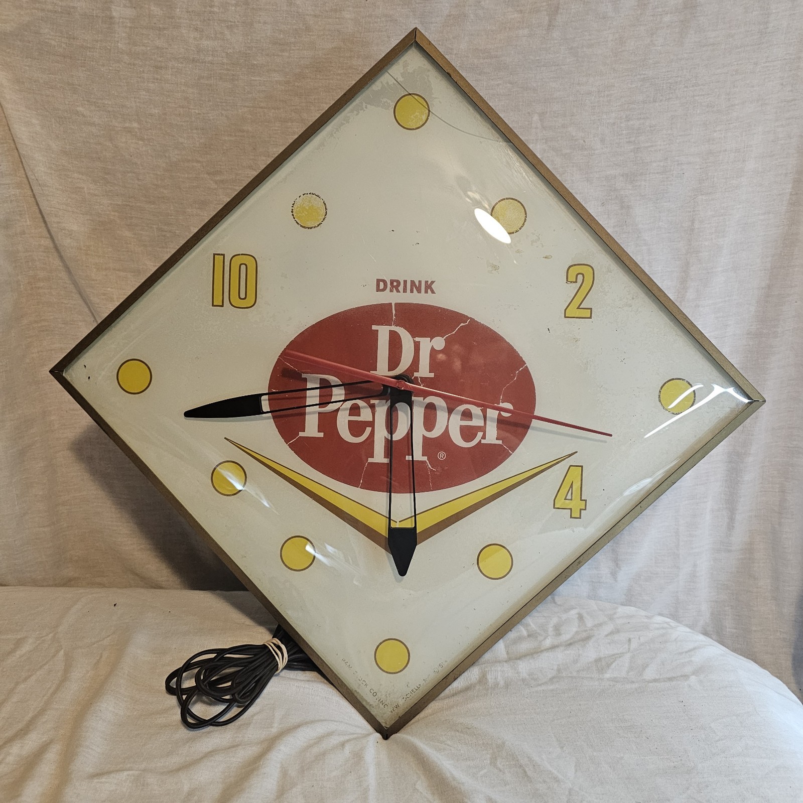 ORIGINAL 1960\'s Vintage Dr Pepper Soda Clock Pam Clock Company