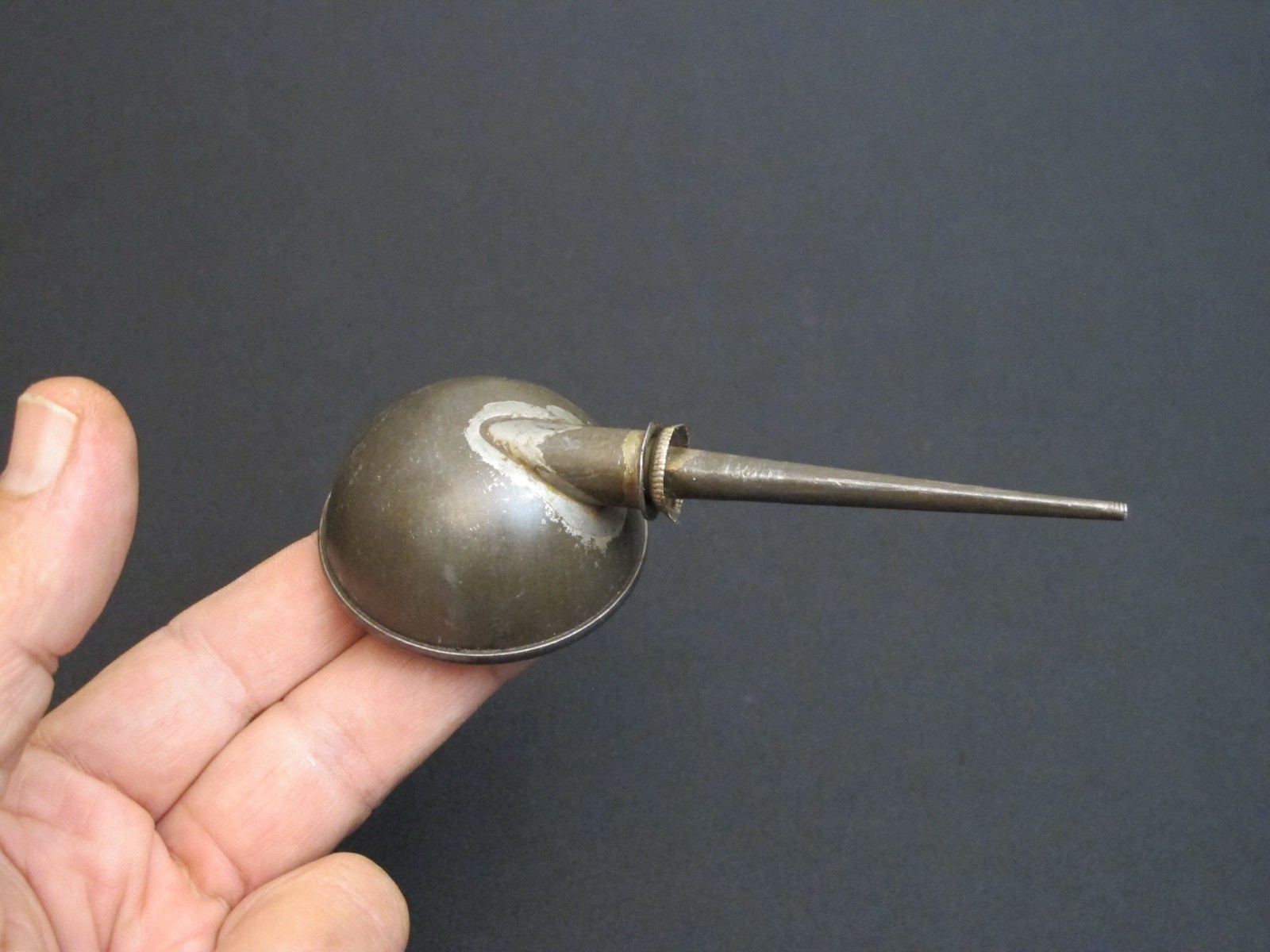 Unusual Small/Tin Vtg Thump Sewing Machine Pump Oil Can/Oiler Antique/Rare Tool