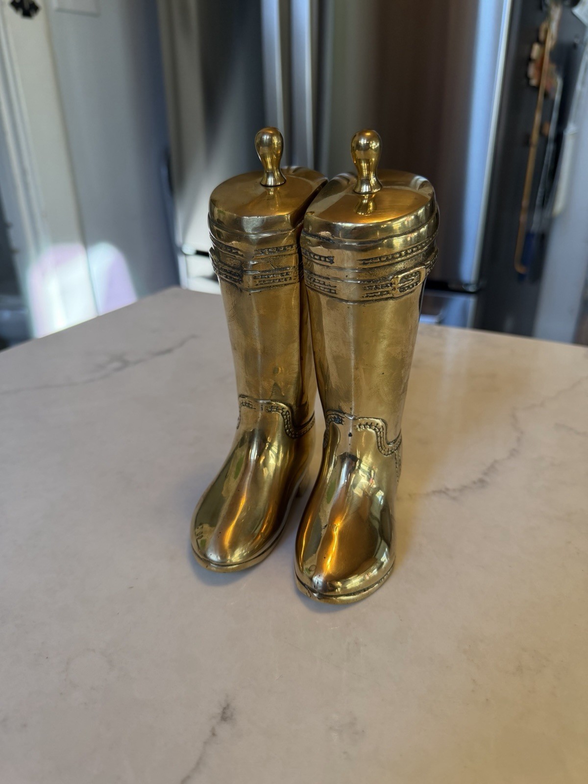 Vintage pair of brass riding boots bookends, Made in Korea. 7.5 inches
