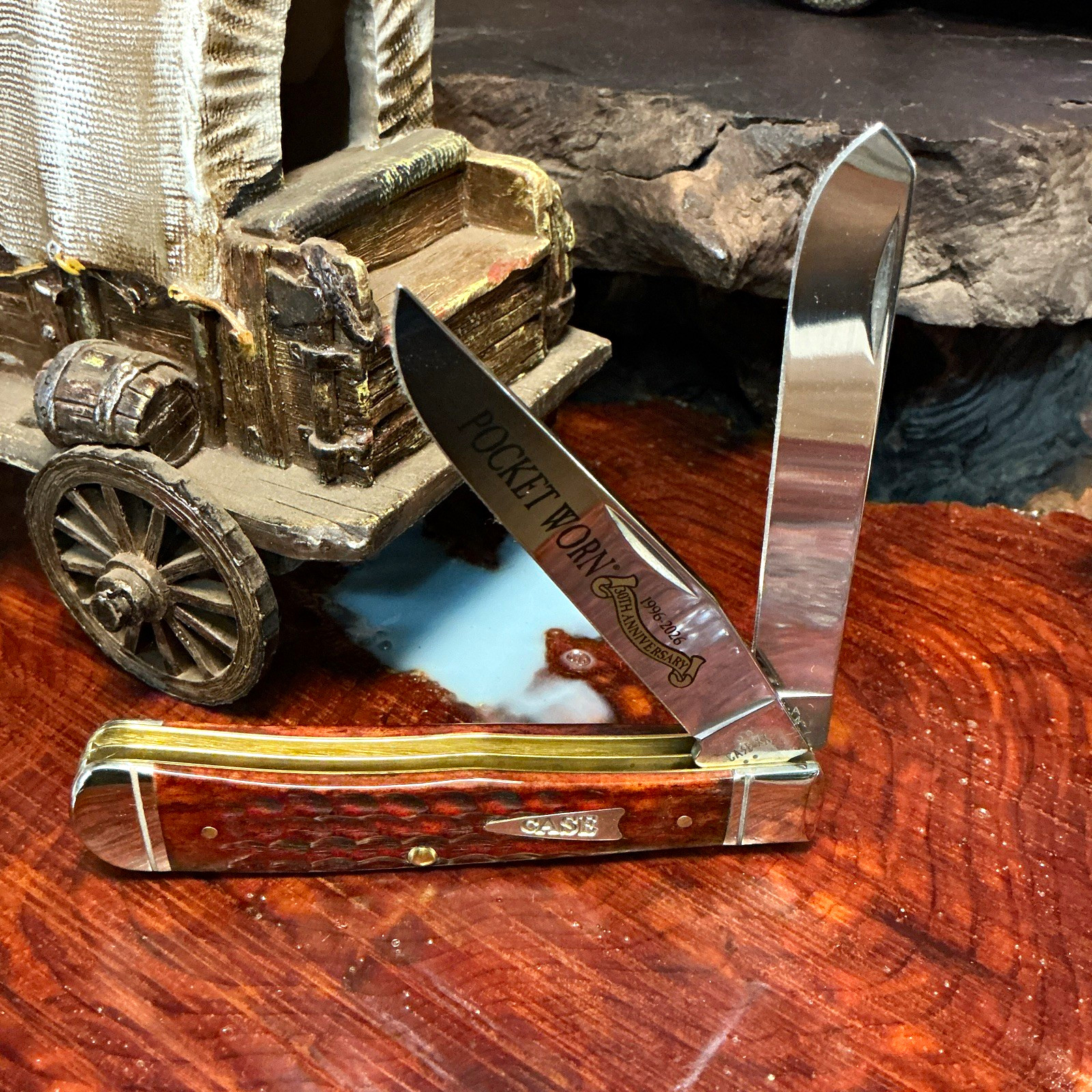 Case XX Pocket Worn Mahogany Bone Trapper 2-Blade Slipjoint No. 55230
