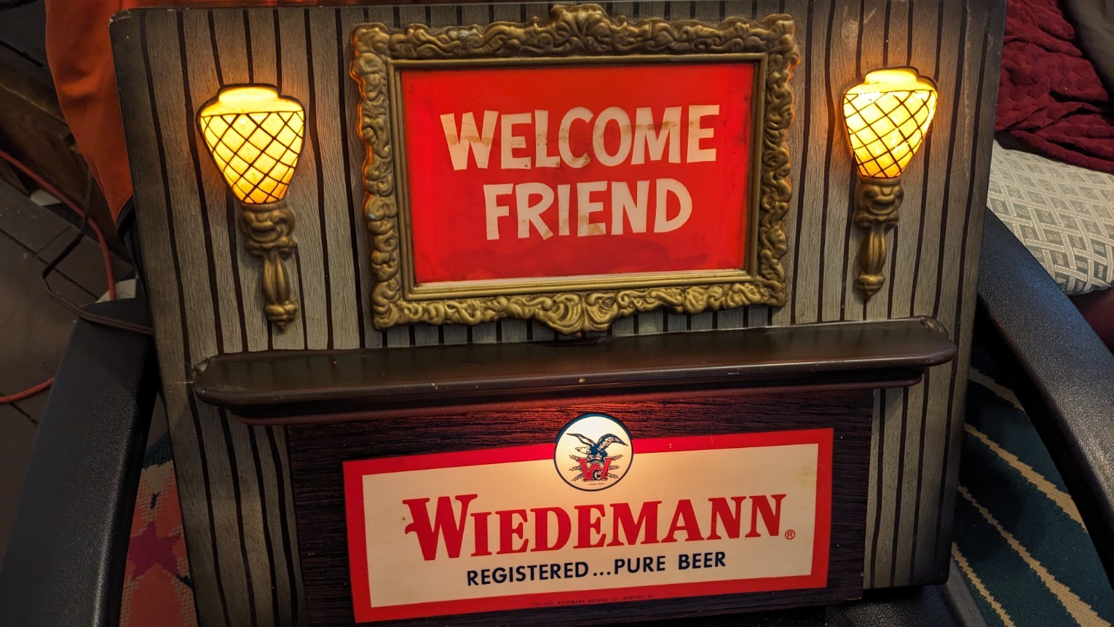 Vintage Wiedemann Beer Bar Sign/Light 20\