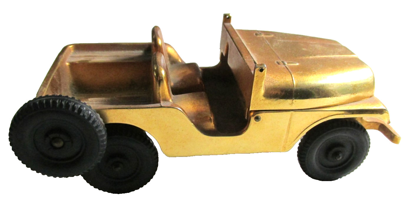 RARE VINTAGE Gold Plated WILLYS JEEP Executive Model Jeep Gift to RETIREES Jeeps