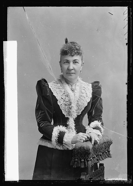 Photo:Mrs H W Bentley Portrait Cabinet Photo 1891 1894