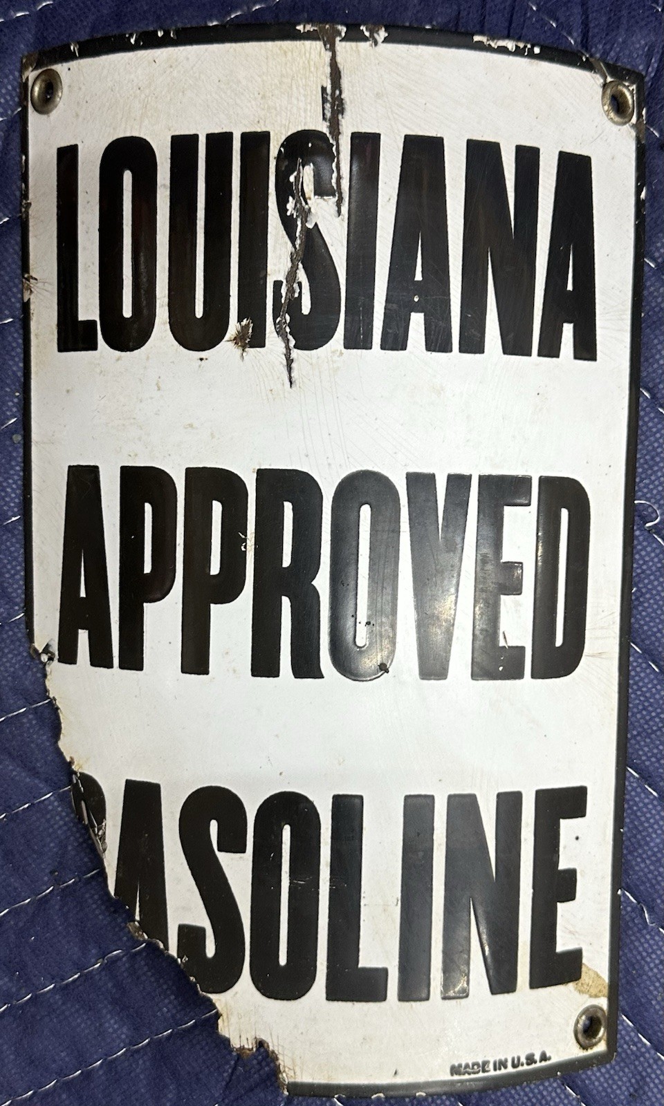 EARLY Vintage LOUISIANA APPROVED GASOLINE Curved PORCELAIN Pump Plate Visible