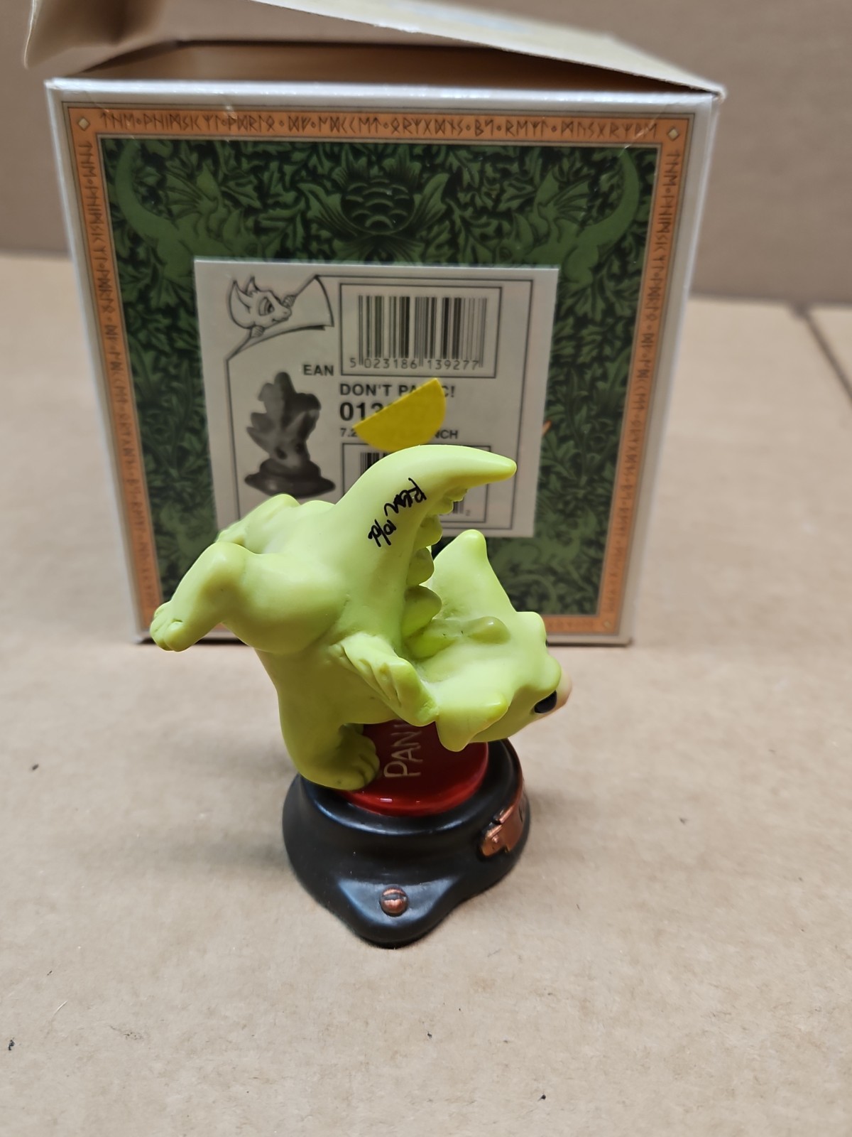 Signed Real Musgrave Whimsocal World Pocket Dragons DON\'T PANIC Figurine 013927