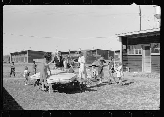 Photo:Sinton Texas 1942 FSA Camp Community Store Children Truck