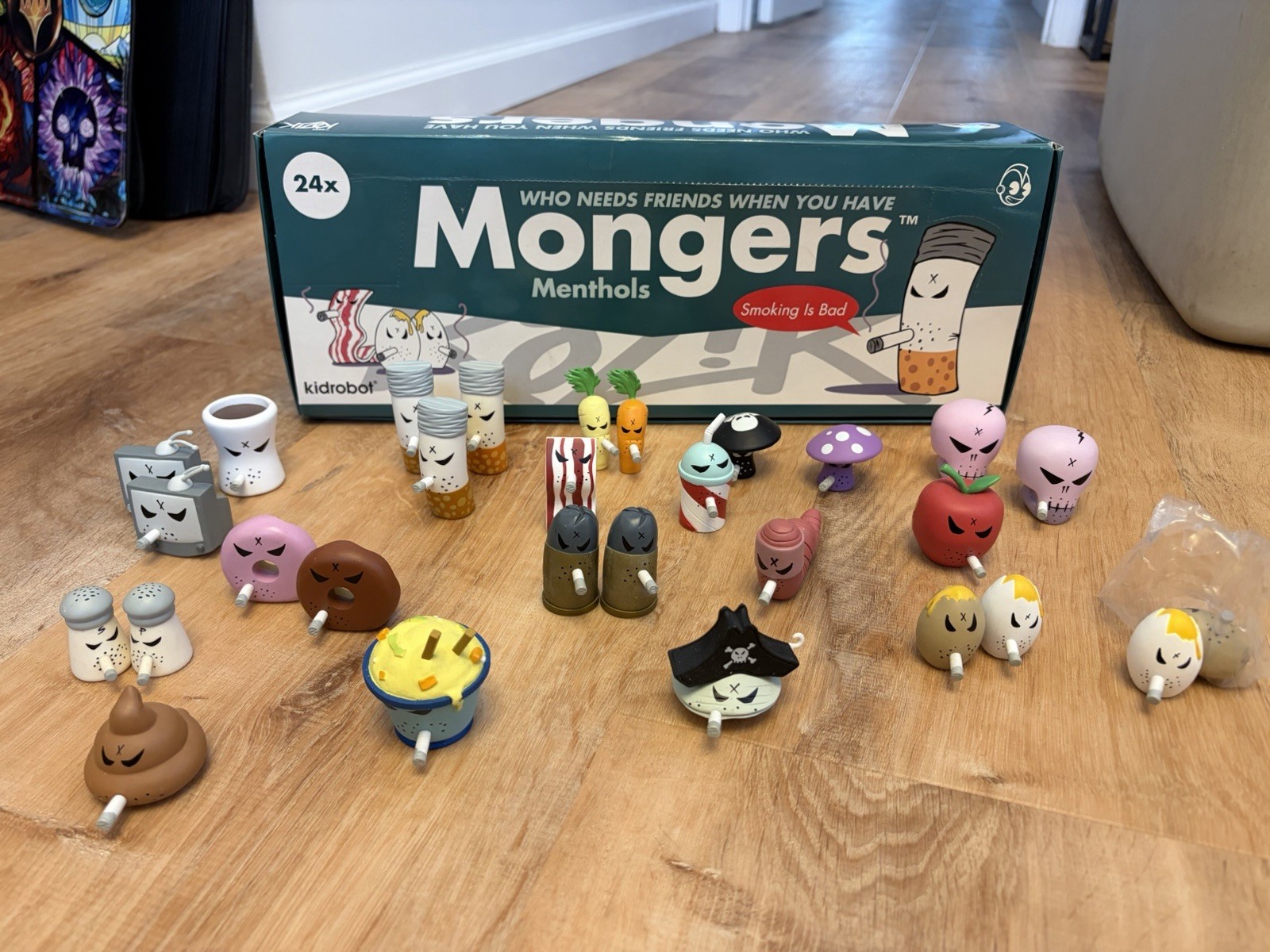 Kidrobot x Frank Kozik Mongers Menthols Series 2 Case Assortment 24 Figs 2 RARE