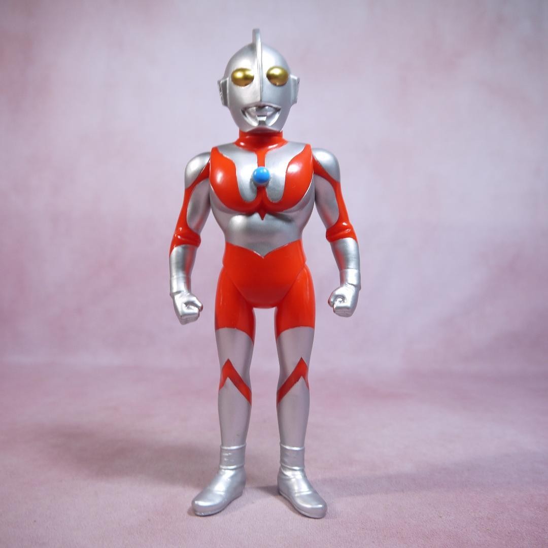 Bullmark Reissue Ultraman 50 Monster Series Sofubi 25cm Bullmark Reissue Ultraman 50 Monster Series Sofubi 25cm