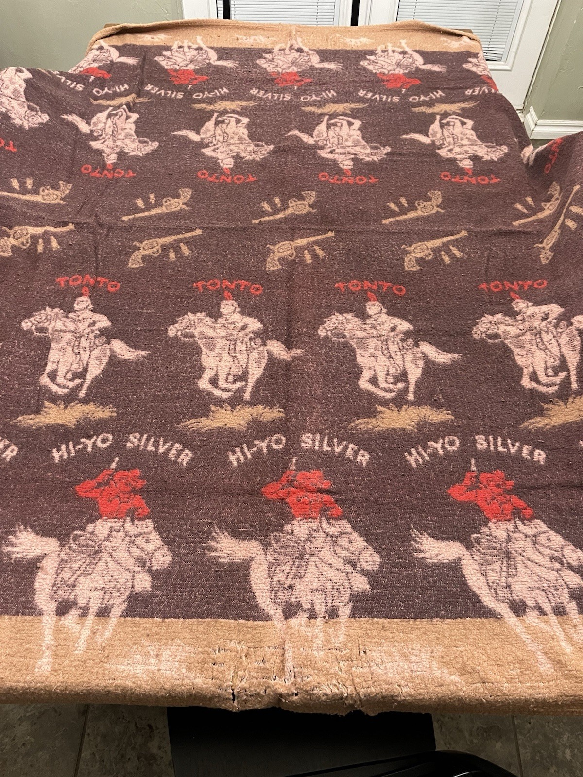 Vintage 1950 Lone Ranger & Tonto Camping Blanket Guns – Rare Western Collectible