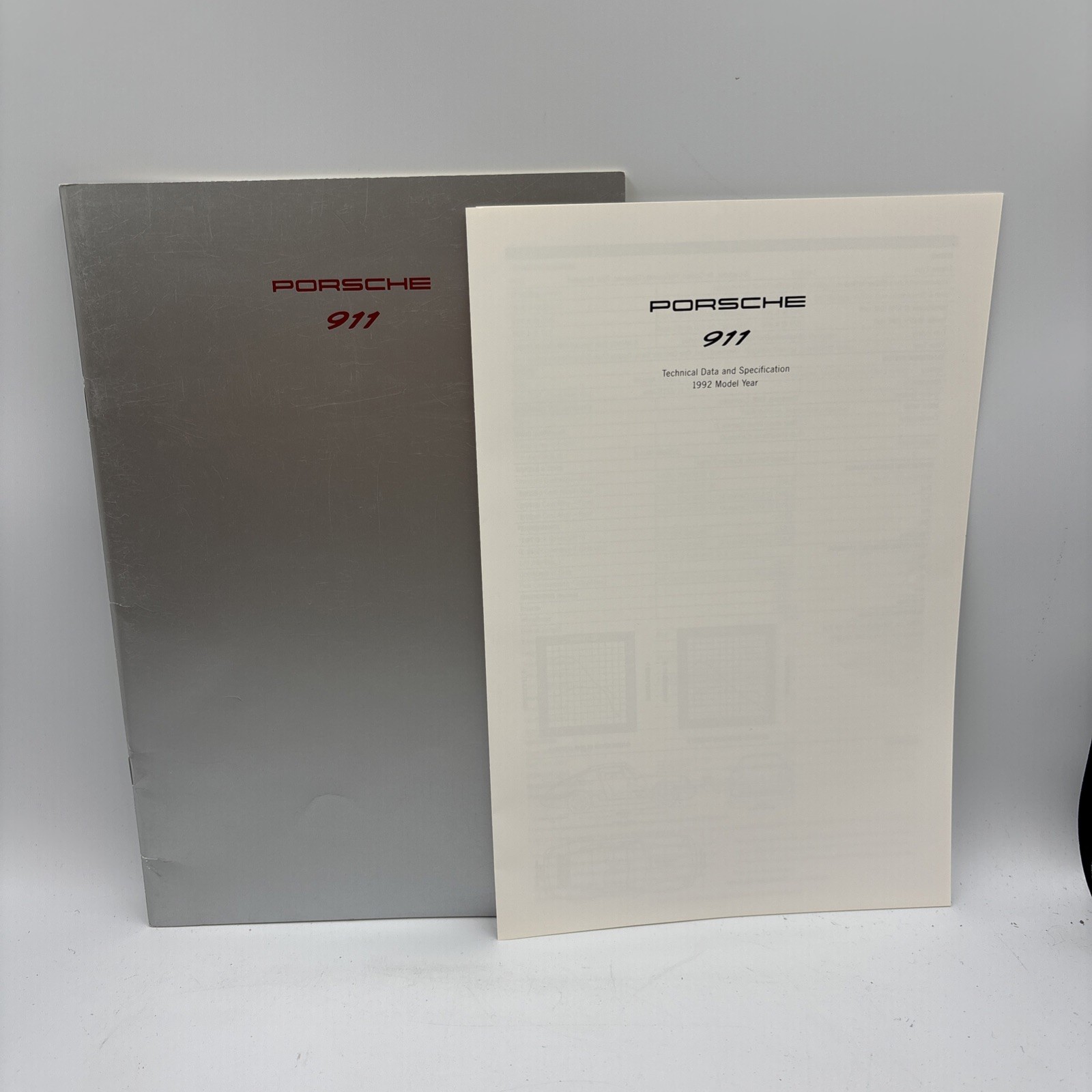 1992 Porsche 911 Carrera Sales Brochure Catalog w/Data Insert 36 pgs