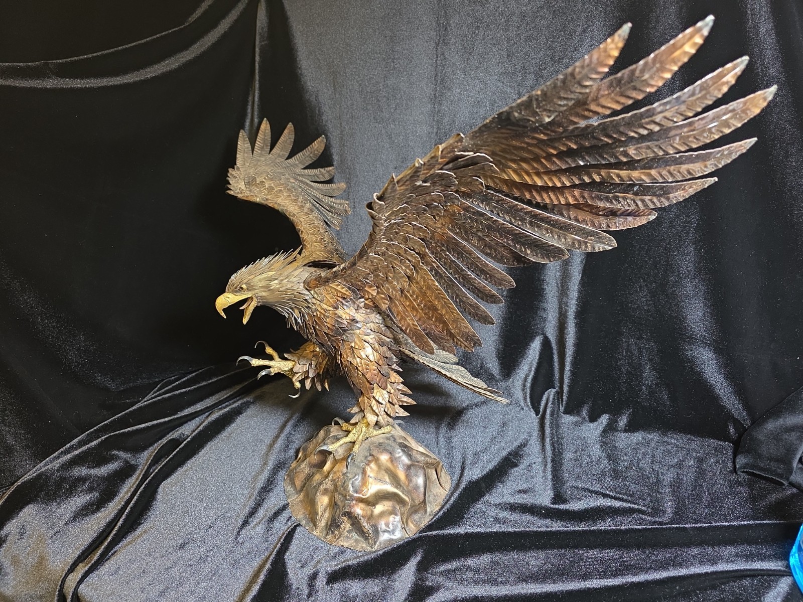 Huge Metal Eagle Statue By Artist Enrique Munoz 30 Inch Wingspan Great Details 